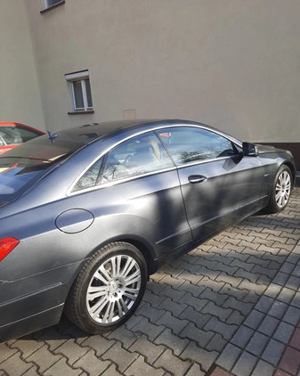 Mercedes-Benz Klasa E cena 53000 przebieg: 155000, rok produkcji 2011 z Kraków małe 254